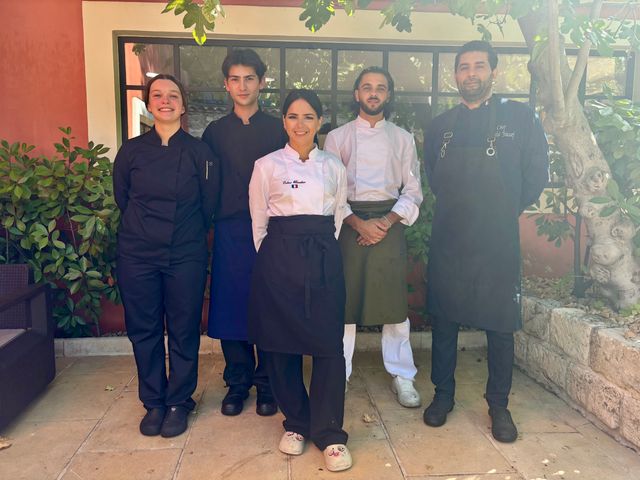 Le Mazet sous les platanes 